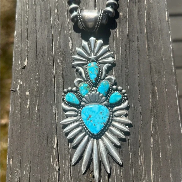 Navajo Shawn Cayatineto High Grade Kingman Turquoise & Sterling Silver Pendant - Picture 4 of 12